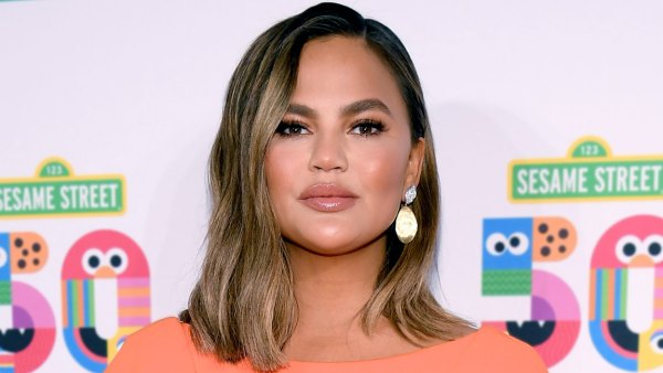 Chrissy Teigen Responds Super Mean Criticism Her Restaurant Recs