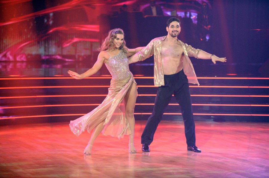 HANNAH BROWN, ALAN BERSTEN 'Dancing With the Stars' Reveals Who's Heading to Finale After Heartbreaking Elimination