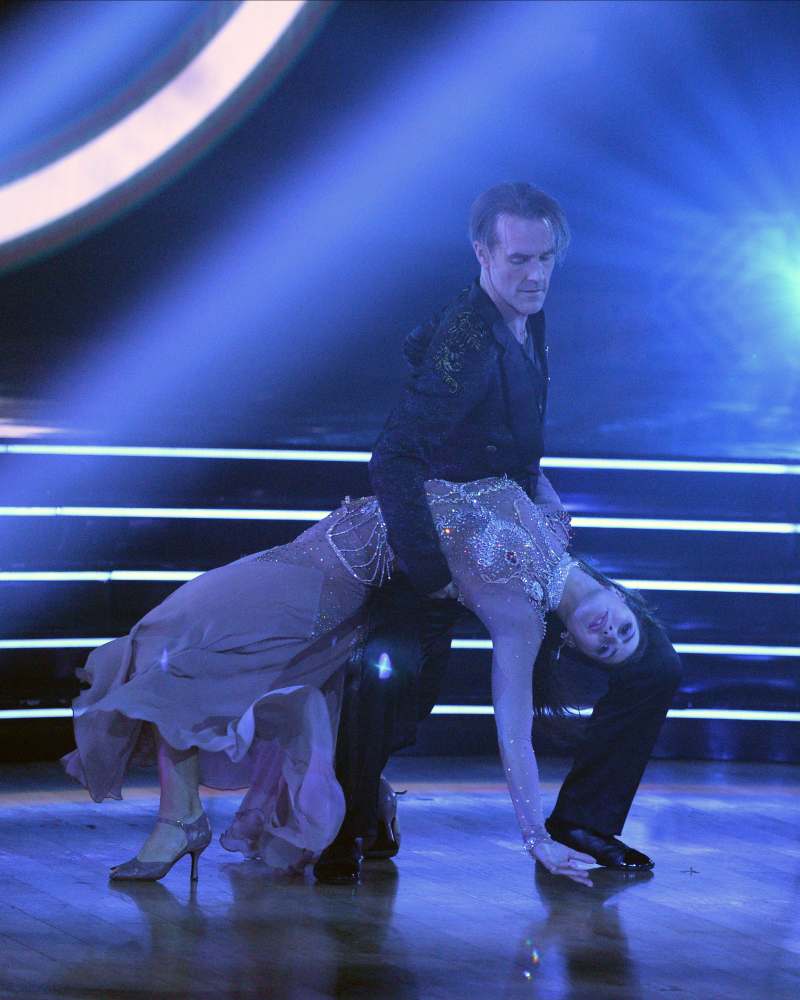 JAMES VAN DER BEEK, EMMA SLATER 'Dancing With the Stars' Reveals Who's Heading to Finale After Heartbreaking Elimination