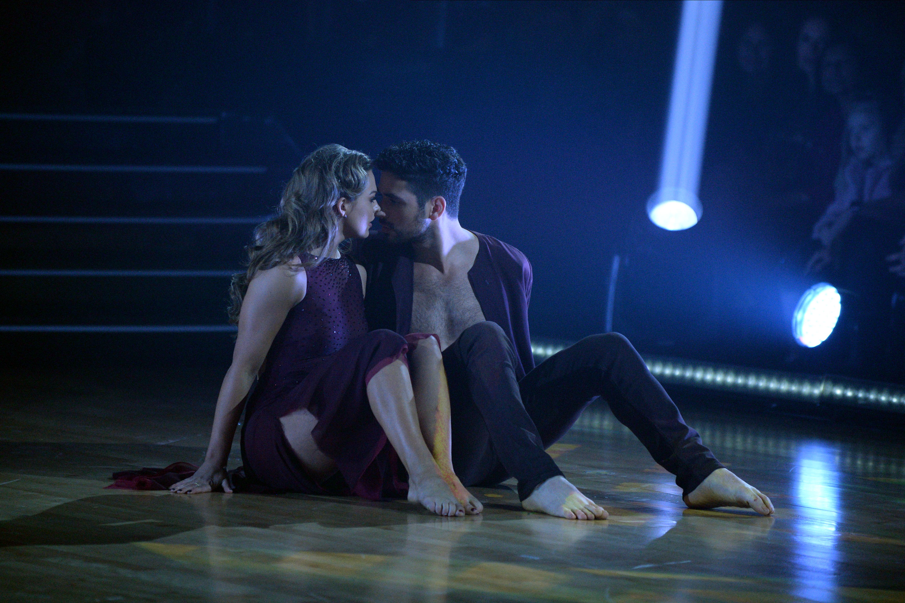 HANNAH BROWN, ALAN BERSTEN 'Dancing With the Stars' Reveals Who's Heading to Finale After Heartbreaking Elimination-main