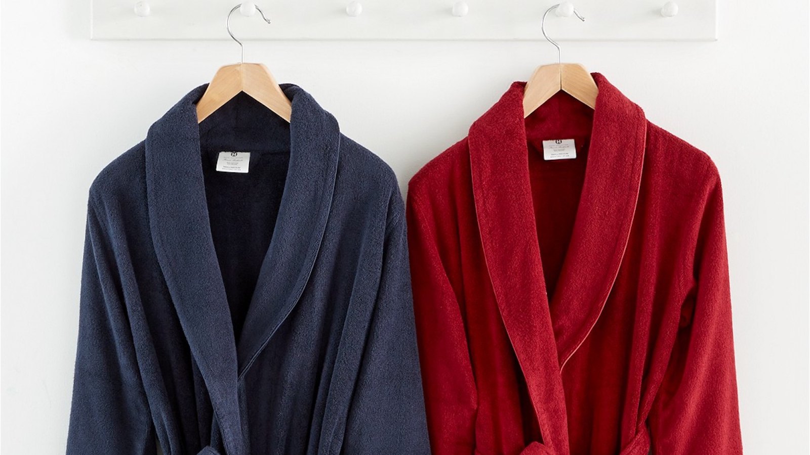 Hotel Collection Finest Modal Robe navy red