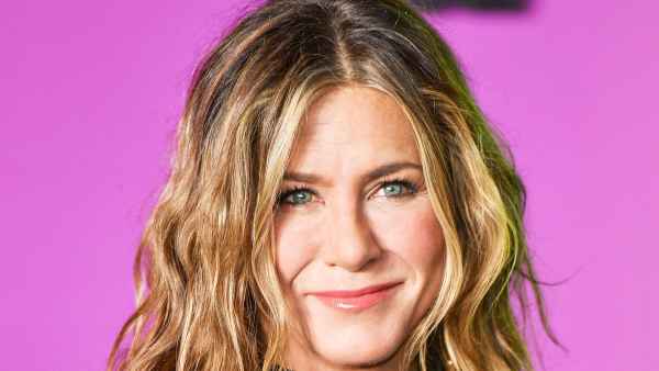 Jennifer Aniston Natural Hair Texture "The Morning Show" Premiere