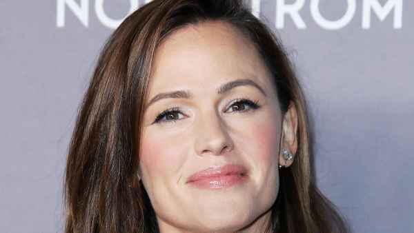 Jennifer Garner's Hairstylist Secrets