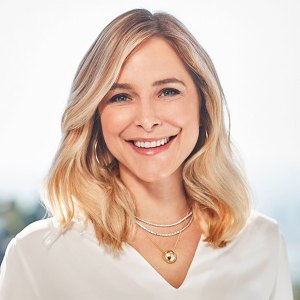 Jenny Mollen x Allergan Collaboration