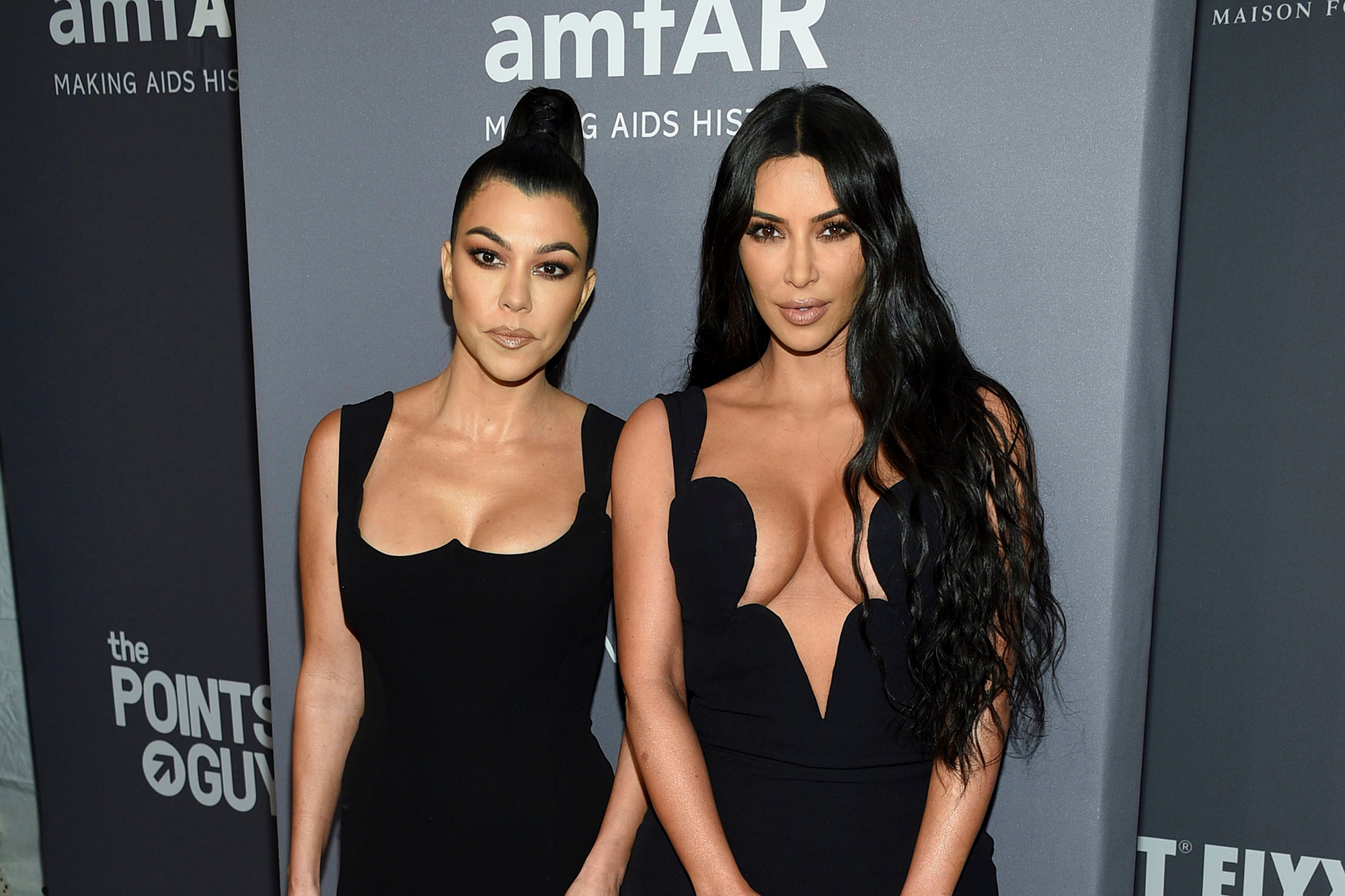 Kim-and-Kourtney-Kardashian
