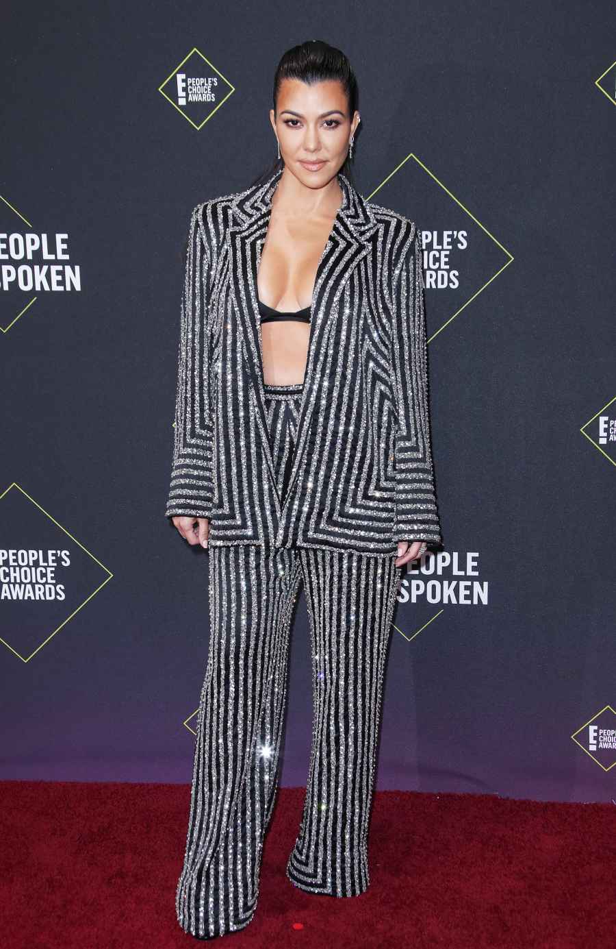 Kourtney Kardashian Wears a Bra Top 2019 People's Choice Awards