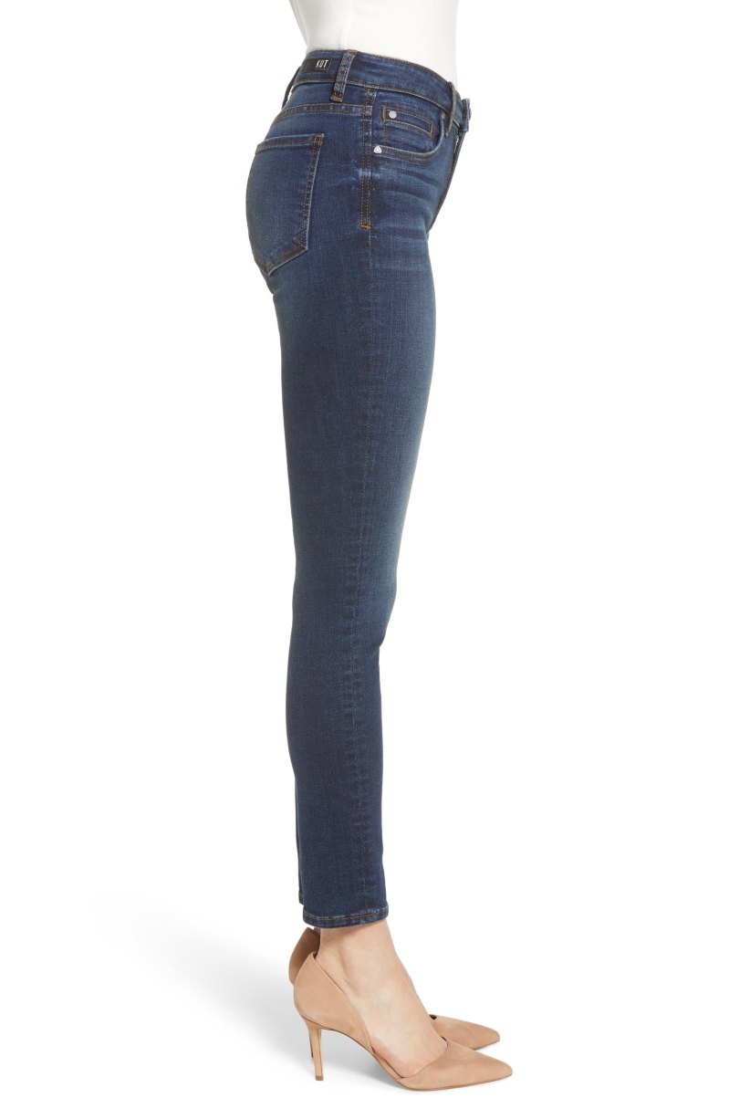 These 25% Off Stretch Jeans From Nordstrom Will Fit You Like a Glove
