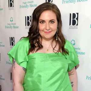 Lena Dunham Says She’s ‘Stronger Than Ever’ After Health Battle