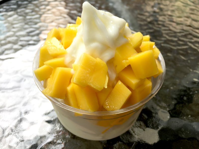 Mango-frozen-yogurt