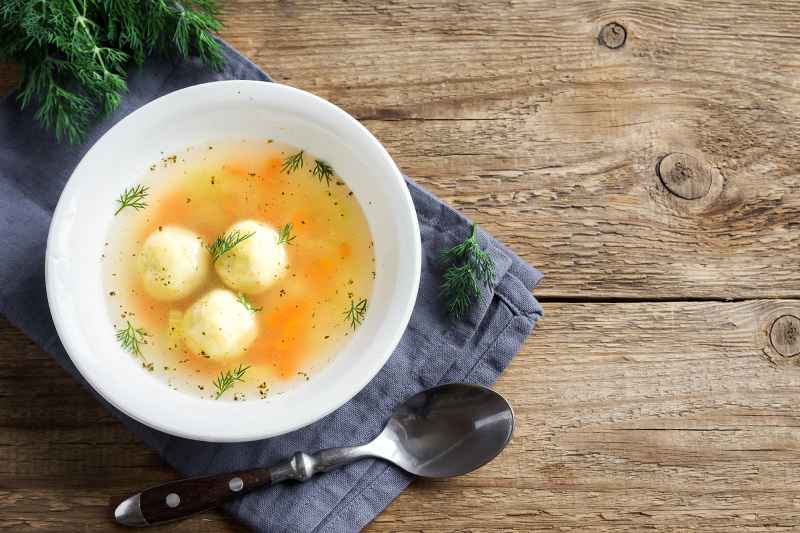 Matzo-ball-soup