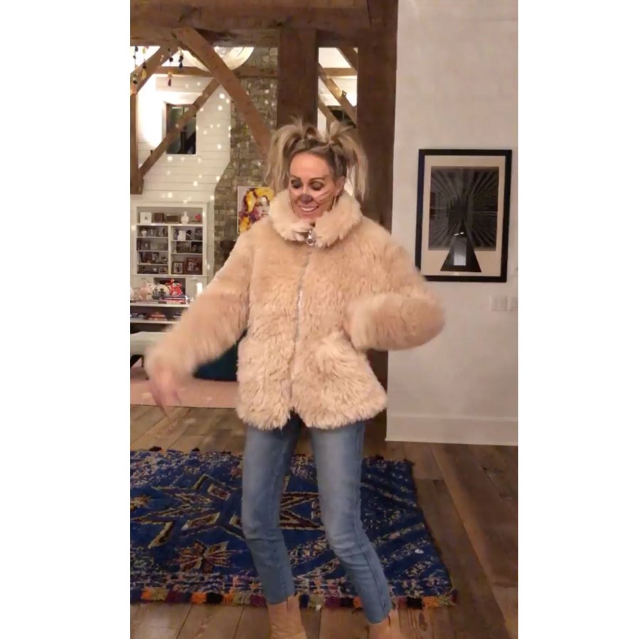 Miley Cyrus and Cody Simpson Spend Quality Time With Her Sister Noah and Mom Tish