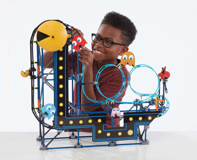 Pacman-Roller-Coaster-Building-Set