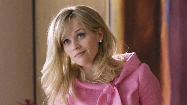 Reese Witherspoon "Legally Blonde 2" Wardrobe