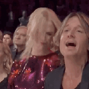 Reese Witherspoon and Nicole Kidman dancing CMAS