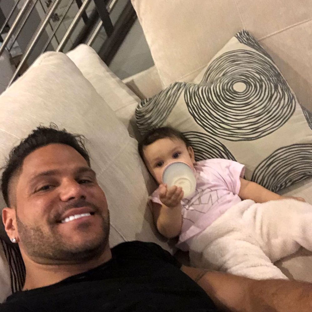 Ronnie Ortiz-Magro and Daughter