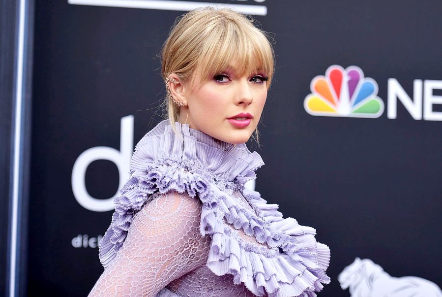 Taylor Swift’s Fallout With Big Machine Records Everything We Know