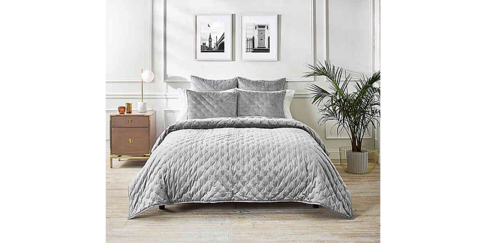 Ted Baker London Velvet Bow Coverlet