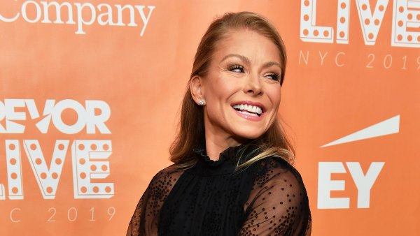 Kelly Ripa leggings