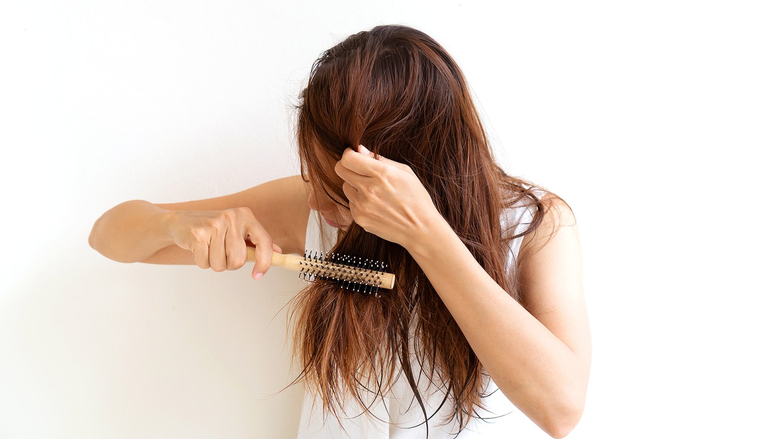 woman-brushing-hair