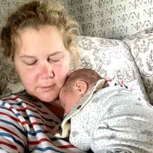 Amy Schumer’s ‘Really Scary’ C-Section Took 3 Hours