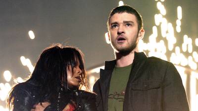 Bette Midler says Justin Timberlake owes an apology to Janet Jackson's breast