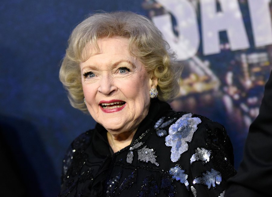 Betty White Celebrity Guest Stars You Forgot Appeared on The Simpsons