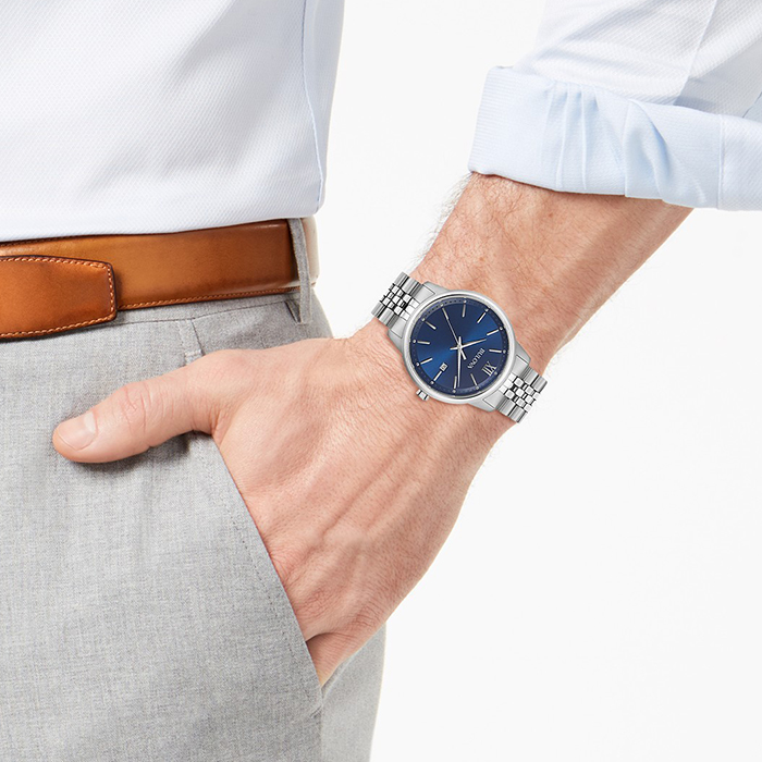 Bulova Men's Classic Stainless Steel Bracelet Watch 41mm