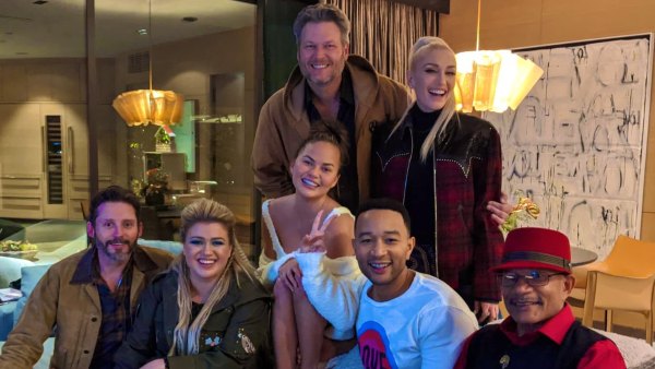 Chrissy Teigen Calls Out Husband John Legend for Inviting Over ‘Voice’ Cast for Dinner Without Notice