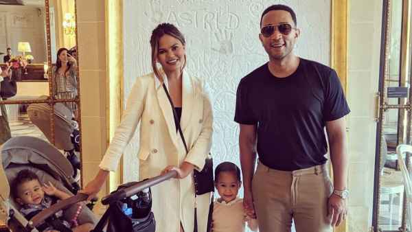 Chrissy Teigen and John Legend’s Kids Have the Best Reaction to Seeing Santa Claus