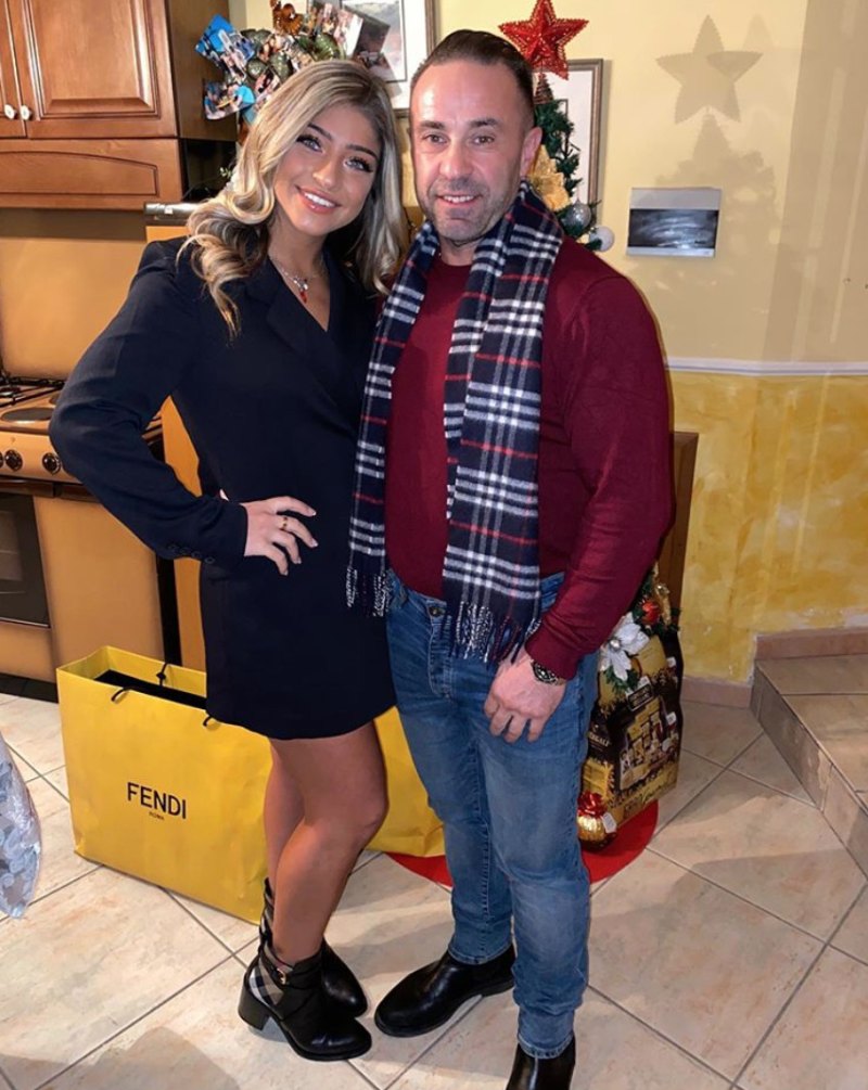Daughters Went to Italy With Joe Giudice