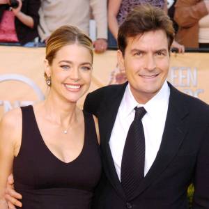 Denise Richards and Charlie Sheen’s Teenage Daughters Sam and Lola Look Grown Up in 2019 Christmas Card