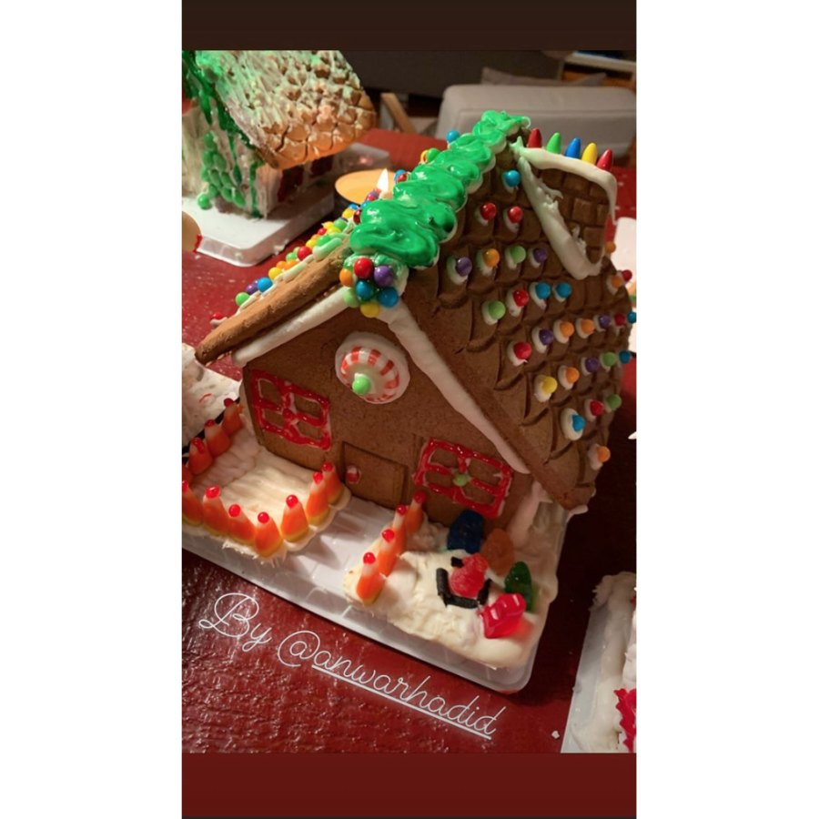 Gigi, Bella and Yolanda Hadid Make Gingerbread Houses Together on Christmas