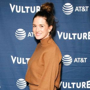 Jade Roper Slams Instagram Troll Criticizing Breast-Feeding Video