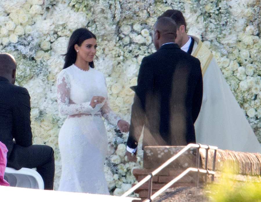 Kim-Kardashian-Kanye-West-wedding