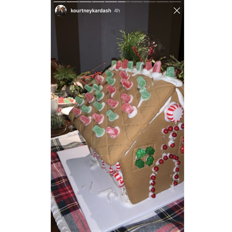 Kourtney Kardashian Hosted the Ultimate Gingerbread House-Making Party