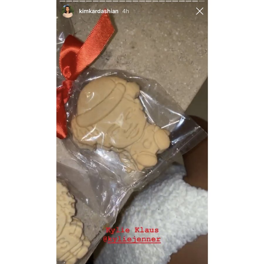 Kylie Jenner Gives Her Family Custom Cookies for Christmas