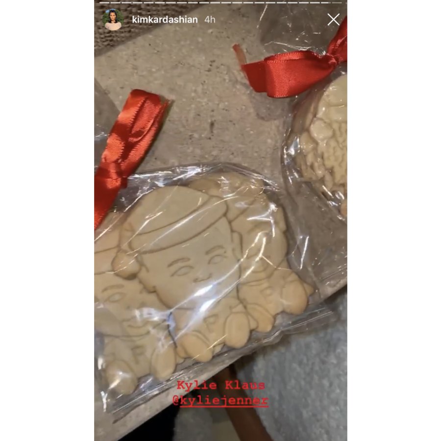 Kylie Jenner Gives Her Family Custom Cookies for Christmas