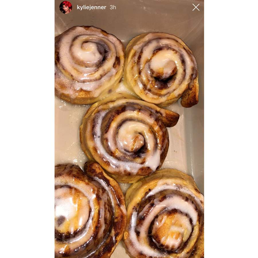 Kylie Jenner Is in ’Full Xmas Mode