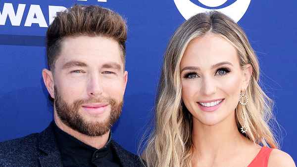 Lauren Bushnell Jokes That Chris Lane Is Taking His Santa Role Seriously