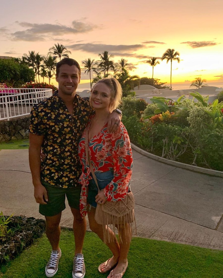Miranda Lambert, Husband Brendan Enjoy Tropical Getaway in Maui