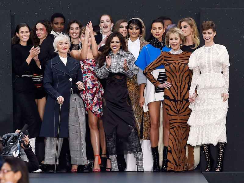 Most Stylish Moments of the Decade - Helen Mirren and Jane Fonda on the runway at L'Oreal