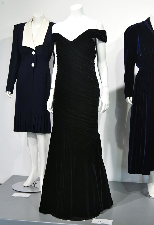 Princess Diana ‘Travolta Dress’ Fails to Sell at Auction: Details | Us ...