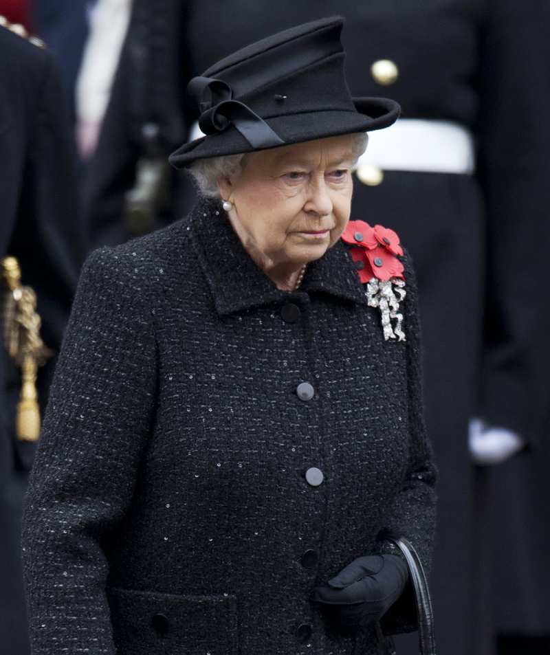Queen Elizabeth II's Fanciest Brooches - True Lover's Knot