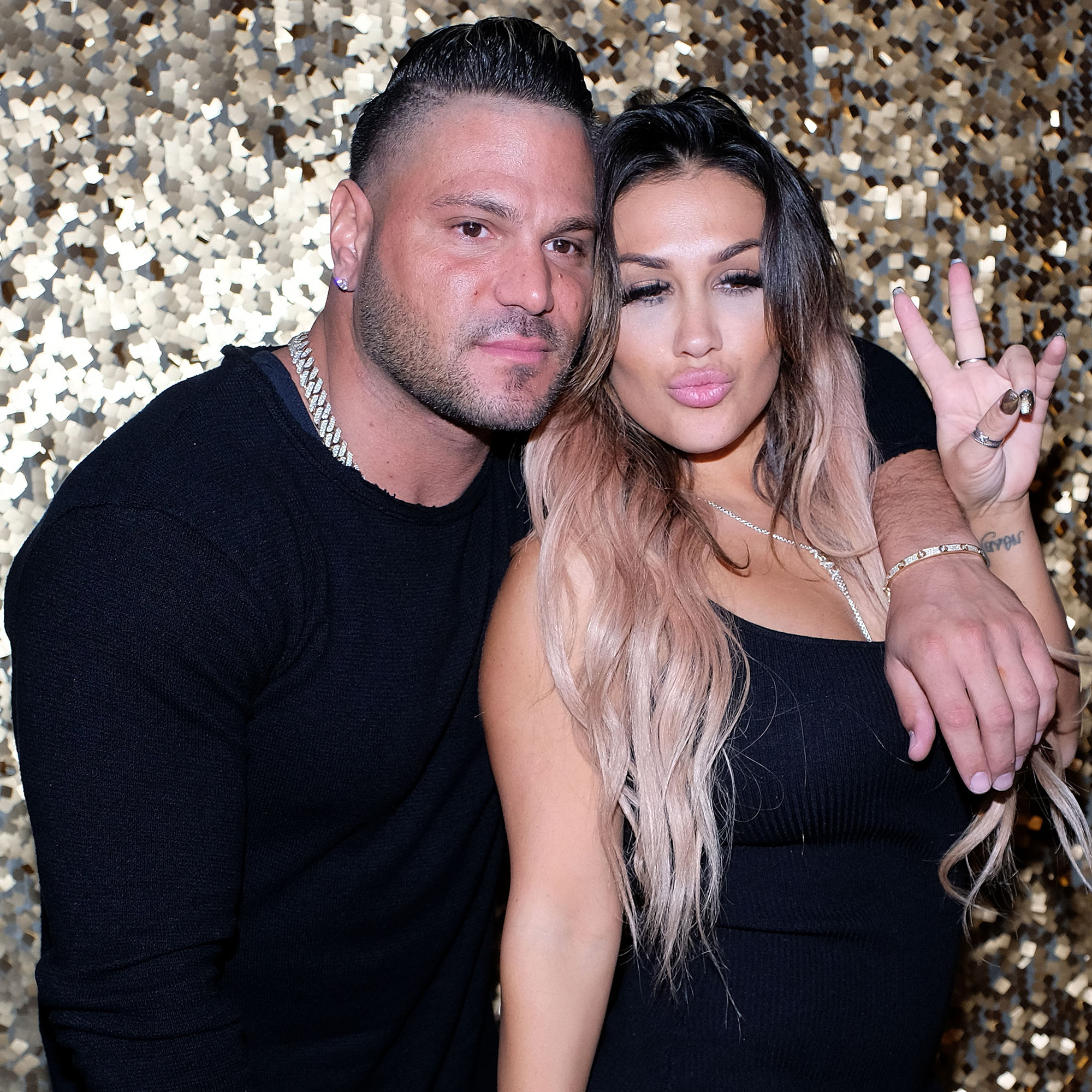 Ronnie Ortiz-Magros Ex Jen Harley Posts About Peace After Split image