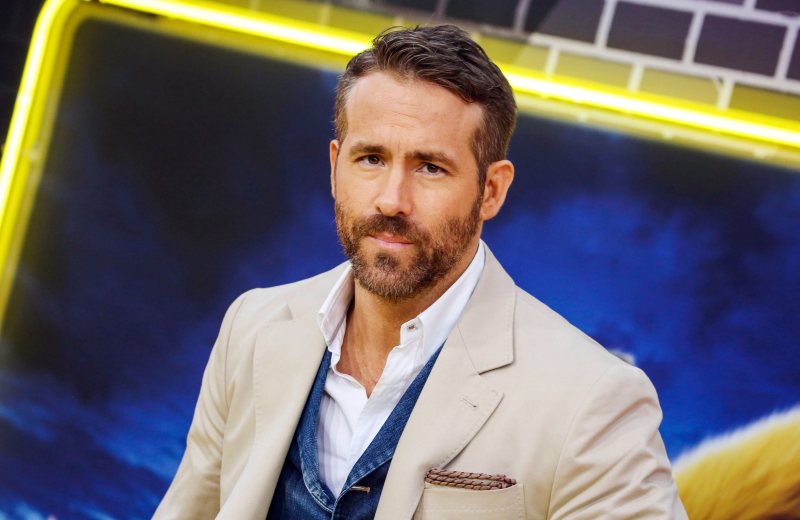Ryan Reynolds Almost Crushed By Fans Toppling Barricade at Comic-Con in Brazil