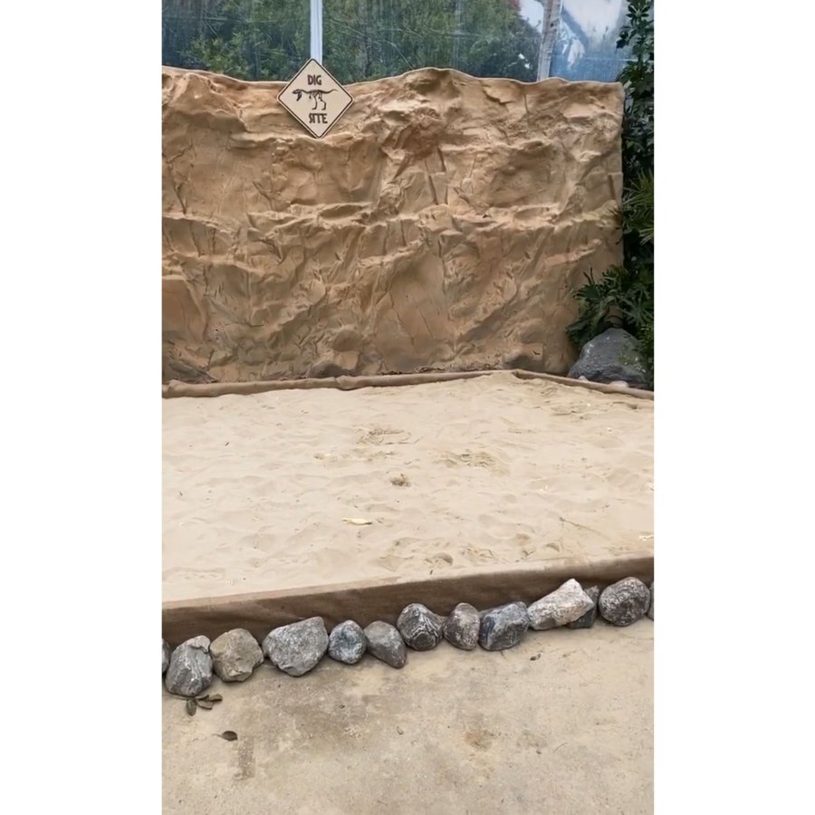 Kim Kardashian Throws Son Saint a ‘Jurassic Park’-Themed Birthday Party