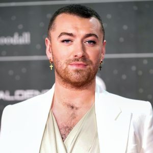 Sam Smith "Christmas Triggers Body Issues"