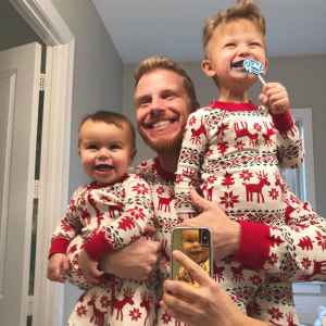 Sean Lowe Tells Sons About Baby Sister’s Birth in Adorable Video