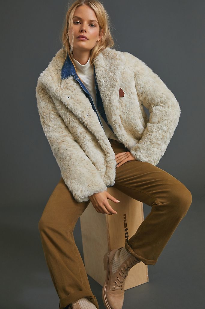 thumbnail image 2 of Premium Men's & Women's Extra Thick Hooded Fur Sherpa Fleece Jacket - Thermal Zip-Up (Multiple Colors, Jungle & Plain) 2 of 3