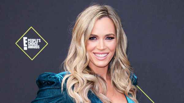 Teddi Mellencamp Reveals 22-Week Baby Bump